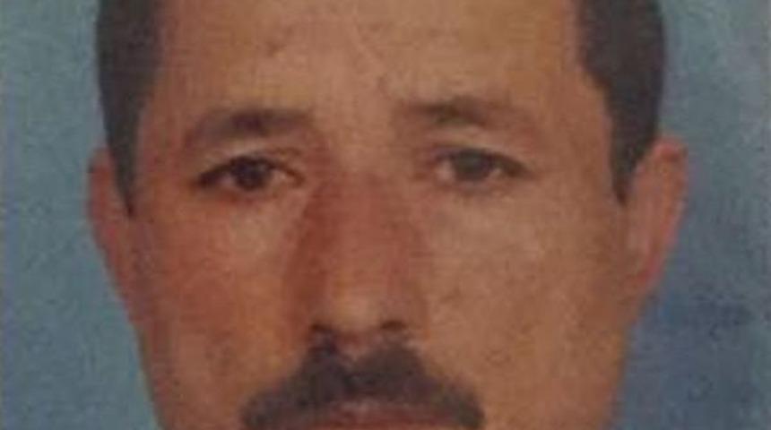 Telefonla Konuşurken Kamyonetin Altında Kalarak &Ouml;ld&uuml;