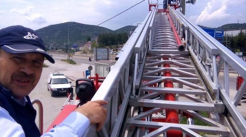 Artık Fabrikada &Ccedil;alışanları Ezan Sesini Duyabilecek