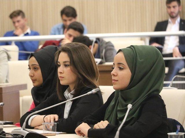 Başkan Aydın Tügva’lı Gençlerin Sorularını Yanıtladı 1