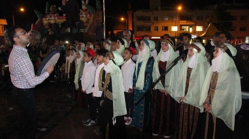 Suriyeli Yetim &Ccedil;ocuklardan Ramazan G&ouml;sterisi