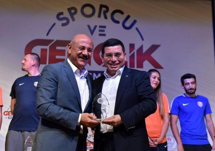 Kepezli Gençler Spora Teşvik Ediliyor G3