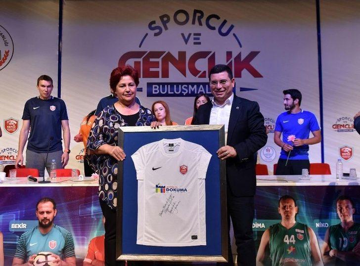 Kepezli Gençler Spora Teşvik Ediliyor G4