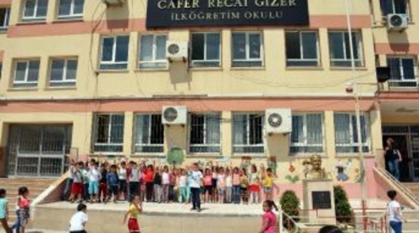 Cafer Recai Gizer İlk&ouml;ğretim Okulu Modern G&ouml;r&uuml;n&uuml;me Kavuşturuldu
