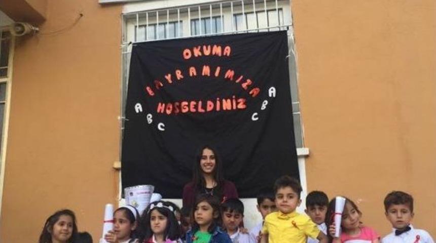 Minik &Ouml;ğrencilerin Okuma Bayramına Yoğun İlgi