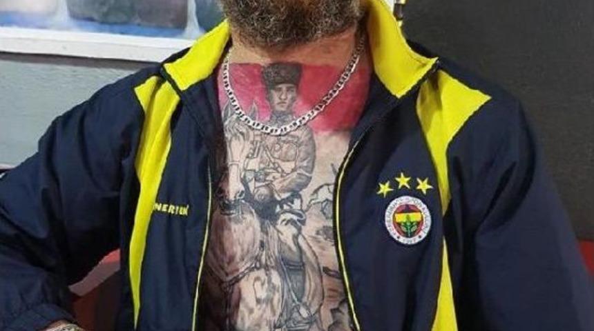 &Ccedil;anakkale Destanı'nı V&uuml;cuduna D&ouml;vme Olarak Işletti