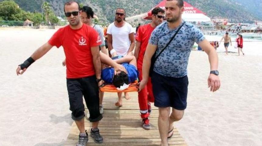 Kelebekler Vadisi'nde 10 Metre Y&uuml;kseklikten D&uuml;şen Tatilci Kurtarıldı