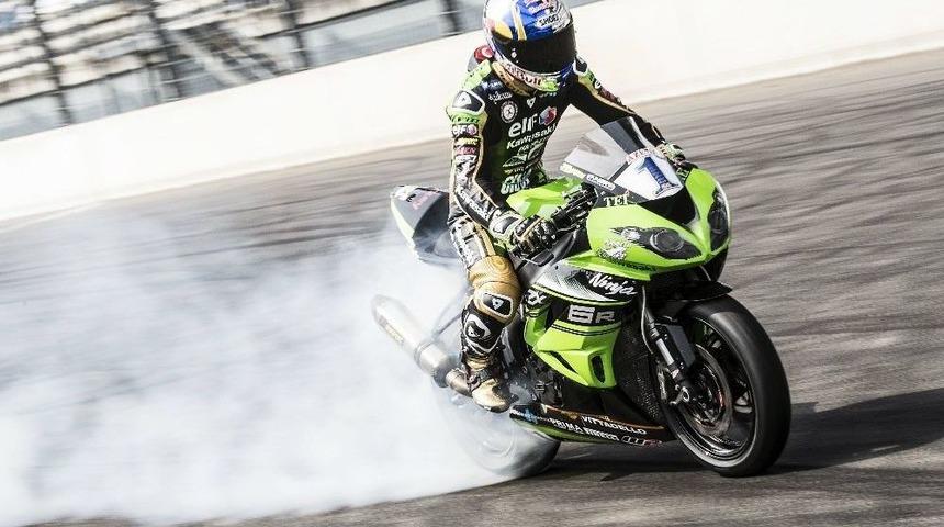 Kenan Sofuoğlu’dan Üst Üste Üçüncü Zafer