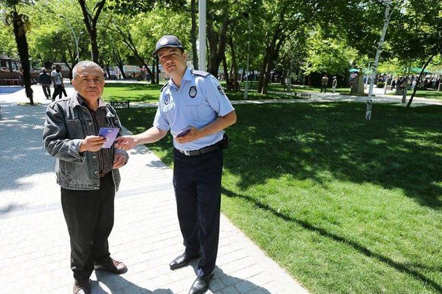 Zabıta Ekipleri ‘dilencilik Meslek Olmasın’ Sloganıyla Çalışmalarını Sürdürüyor