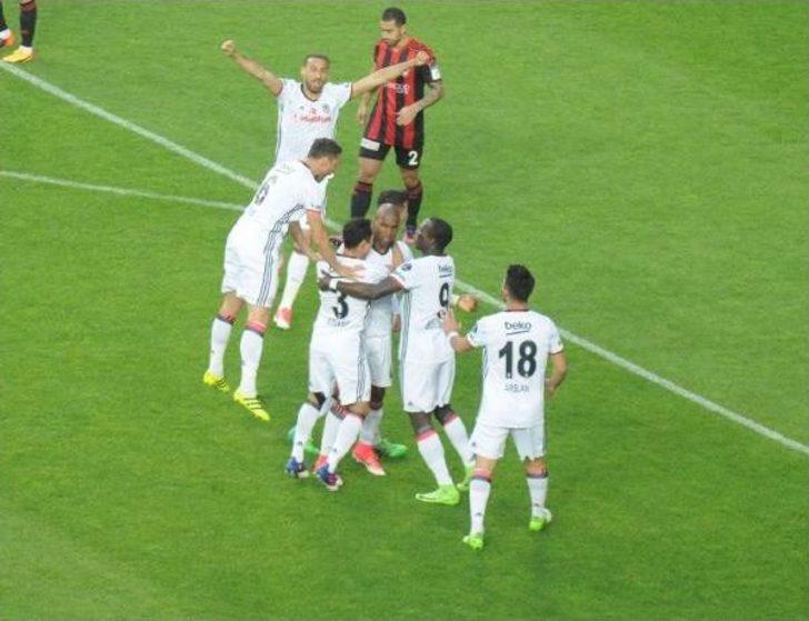 Gaziantepspor - Beşiktaş Maçından Ek Fotoğraflar