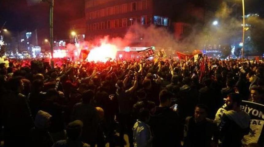 Erzurum'da Beşiktaş &Ccedil;oşkusu