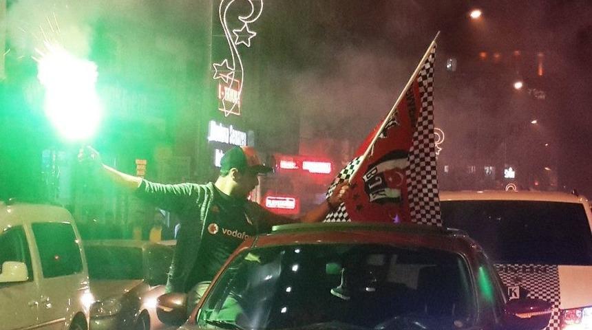 Beşiktaş&rsquo;ın Şampiyonluğu Van&rsquo;da Coşkuyla Kutlandı