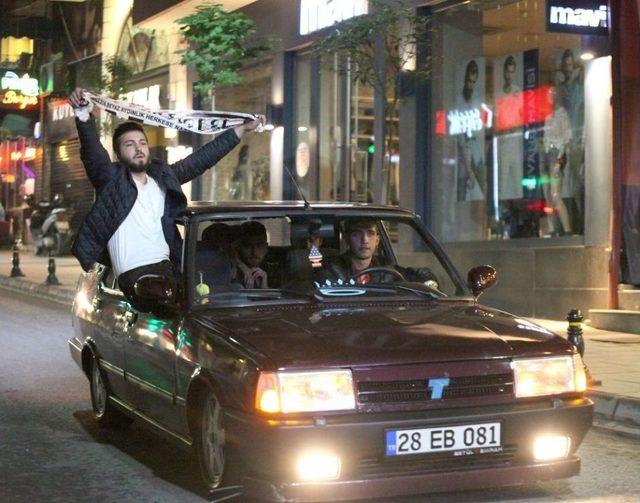 Beşiktaş’ın Şampiyonluğu Giresun’da Coşkuyla Kutlandı.