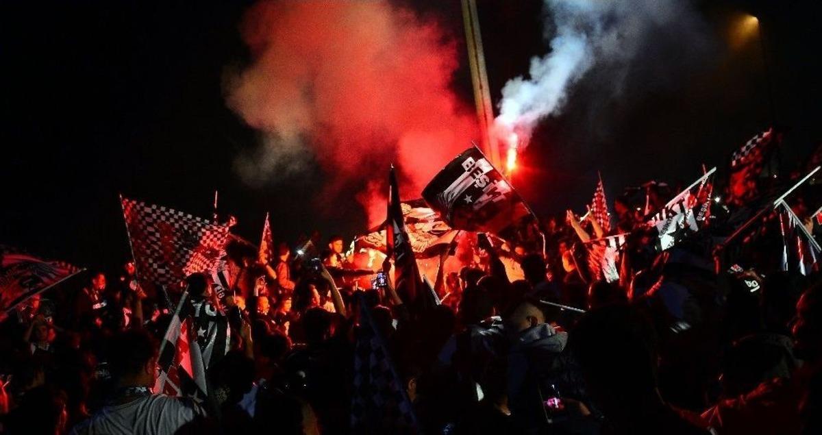 &Uuml;mraniye&rsquo;de B&uuml;y&uuml;k Coşku