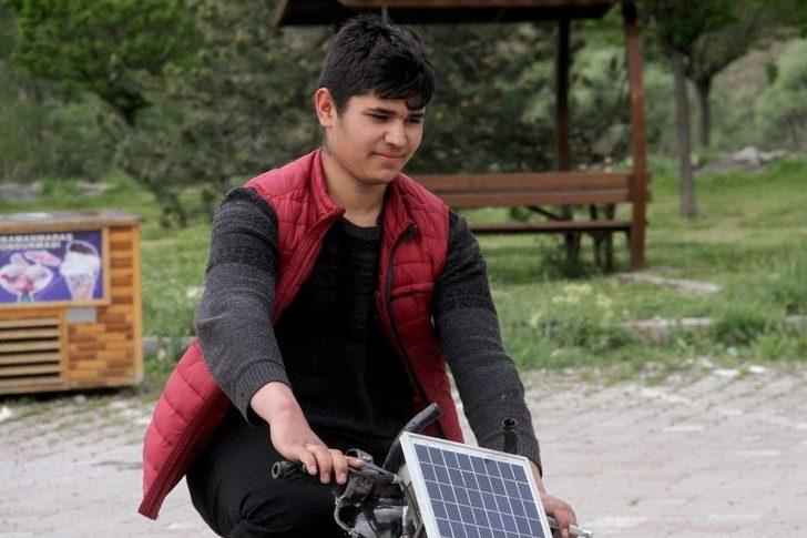 Liseli Gençten Motorlu, Güneş Panelli Bisiklet G4