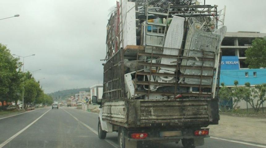 Samsun Trafiğinde Tehlikeli Yolculuk