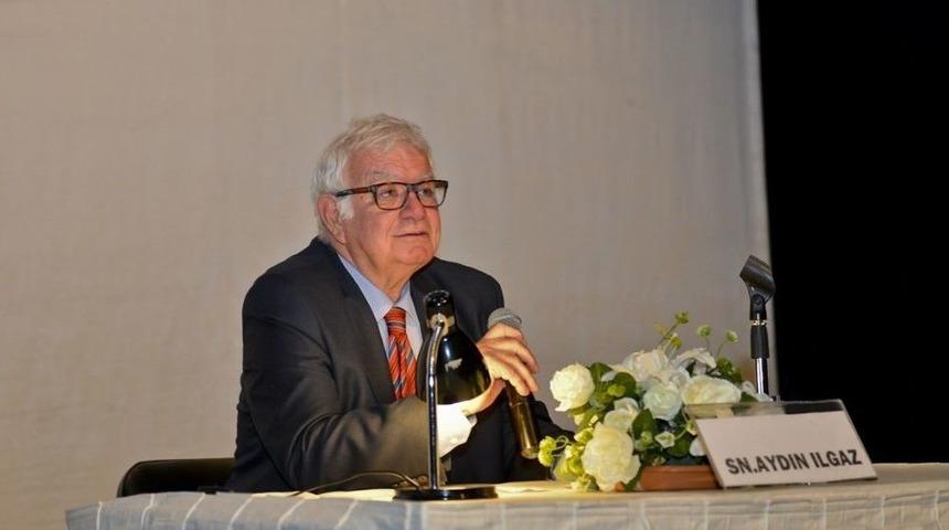 Rıfat Ilgaz 106&rsquo;ncı Doğum G&uuml;n&uuml;nde Maltepe&rsquo;de Anıldı