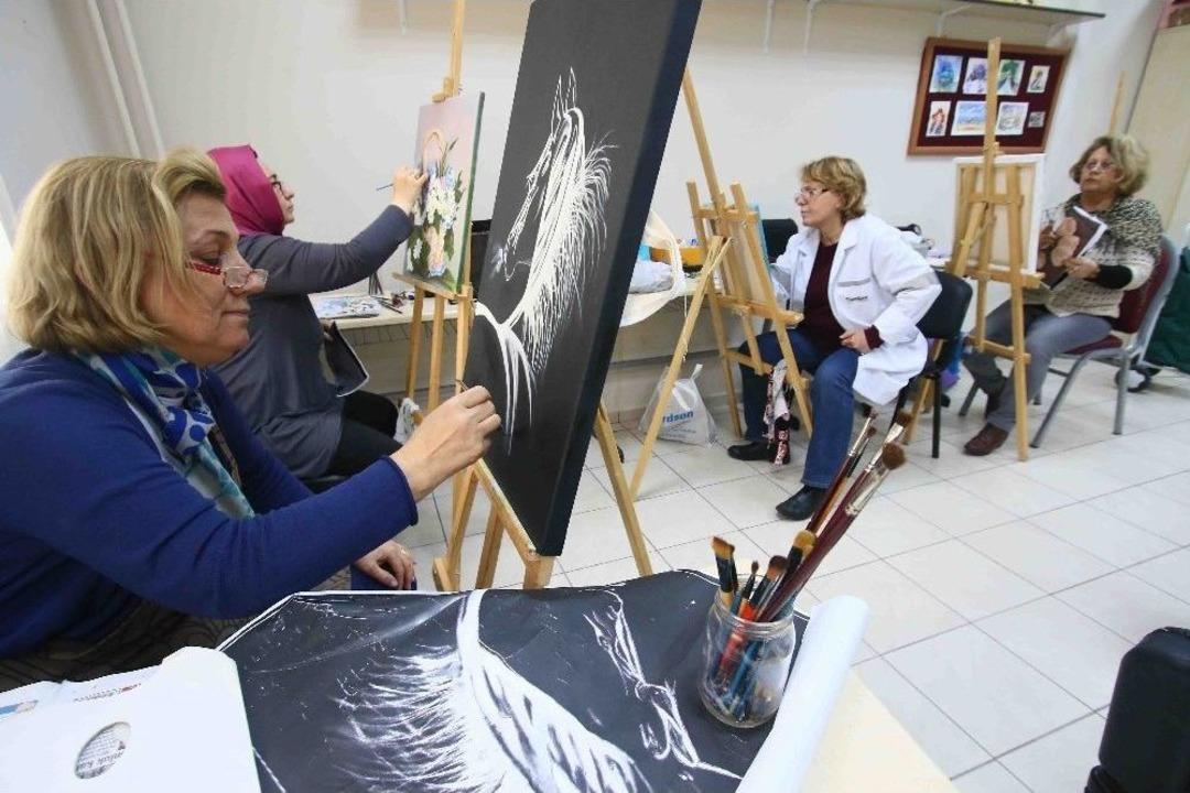 Bayraklı&rsquo;nın Semt Merkezlerine İlgi B&uuml;y&uuml;k