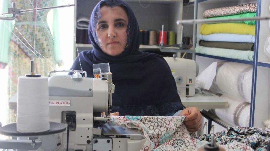 Eşinin Maaşıyla Ge&ccedil;inemeyince Kendi İşletmesini Kurdu