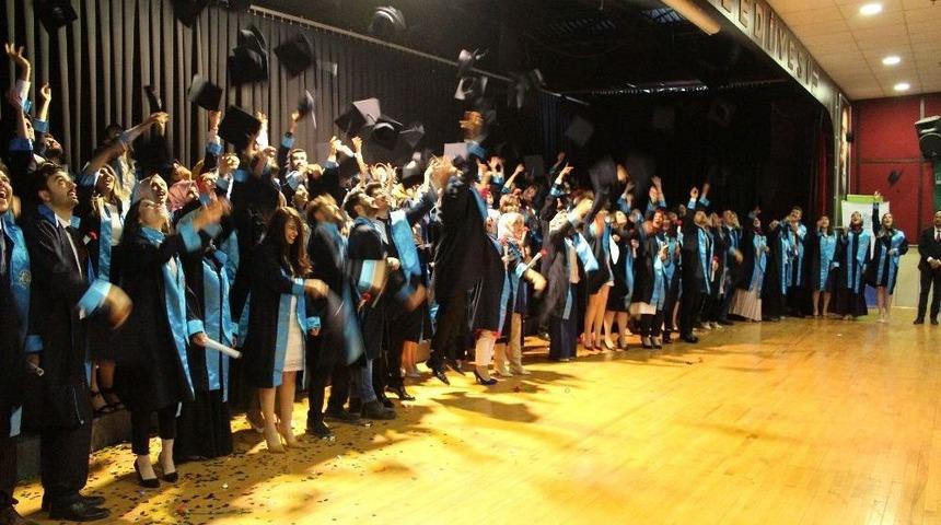 Ne&uuml; Ereğli Eğitim Fak&uuml;ltesinde 4. D&ouml;nem Mezuniyet Coşkusu Yaşandı