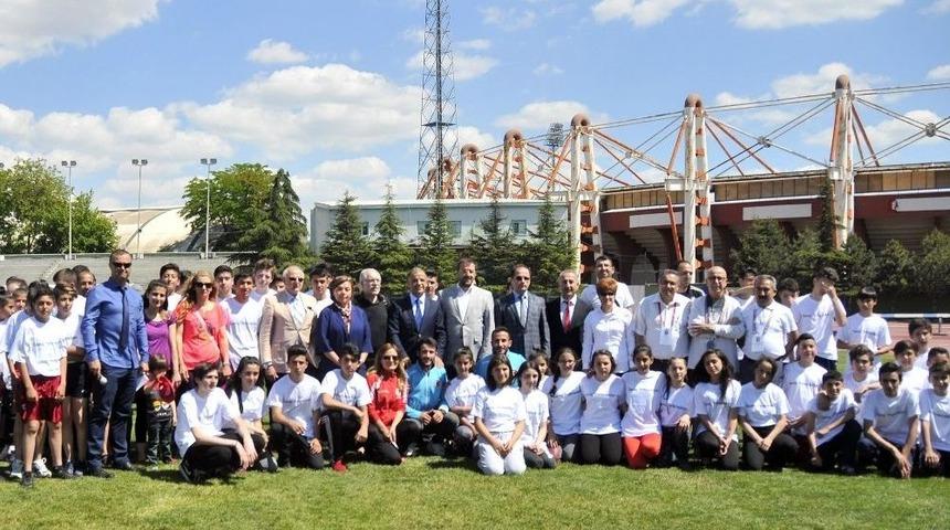 Genç Yetenekler Yarıştı