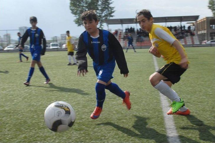 Kayseri U-13 Futbol Ligi Play-off Yarı Finali