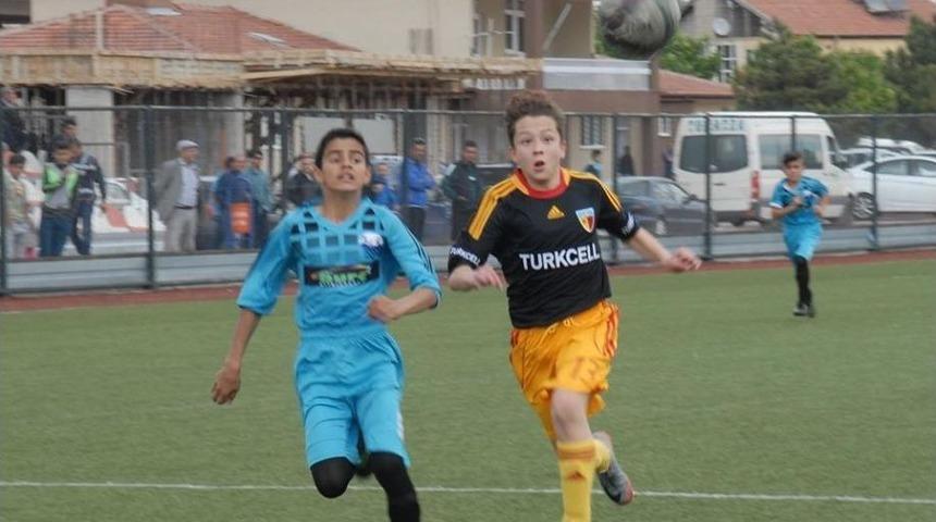 Kayseri U-13 Futbol Ligi Play-off Yarı Finali