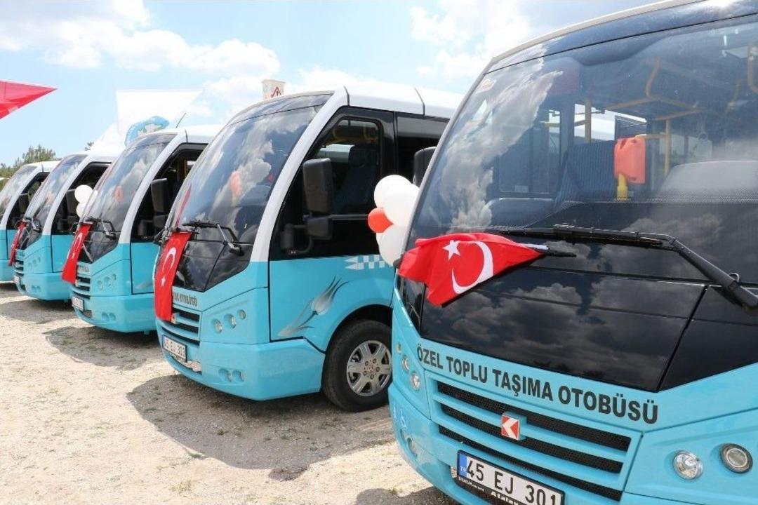 Yunusemre&rsquo;nin Ulaşımına 43 Adet Yeni Ara&ccedil;