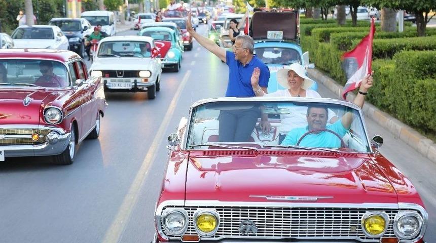 Soli G&uuml;neş Festivali Kortejinde Renkli G&ouml;r&uuml;nt&uuml;ler