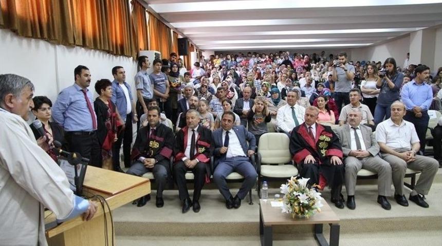 Harran &Uuml;niversitesi Veteriner Fak&uuml;ltesinin Mezuniyet T&ouml;reni