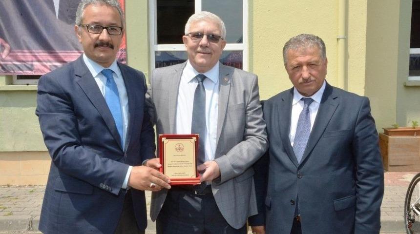 Ortaokul &Ouml;ğrencilerine Bisiklet Dağıtımları Sona Erdi