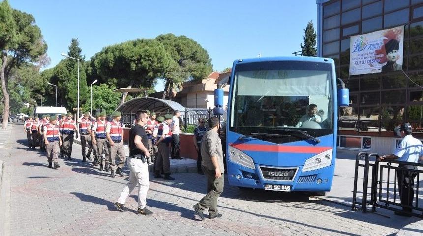 Aydın’da Fetö’nün Emniyet Yapılanmasının Yargılanmasına Başlandı