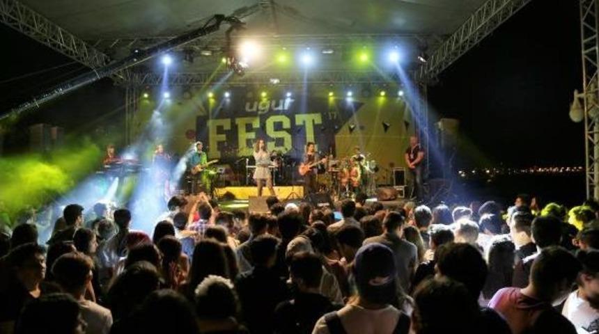 &Ouml;ğrenciler, Uğur Fest 2017'de S&uuml;rprizlerle Dolu Bir G&uuml;n Yaşadı