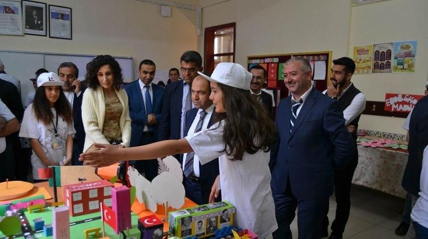 Kulu&rsquo;da 4006 T&uuml;bitak Bilim Fuarı A&ccedil;ıldı