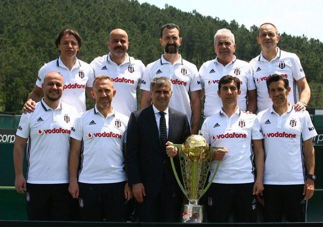 Şampiyon Beşiktaş, Poster Çekimi Yaptı