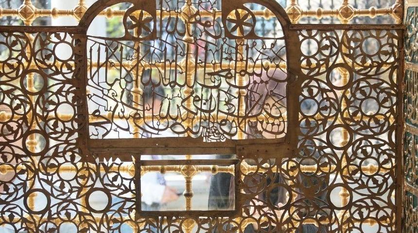 Ey&uuml;p Sultan T&uuml;rbesi&rsquo;ne Ramazan Ayına &Ouml;zel Uygulama