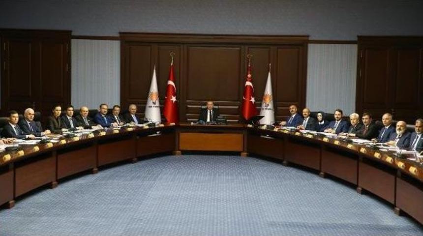 Cumhurbaşkanı Erdoğan, Ak Parti Mkyk Toplantısına Katıldı
