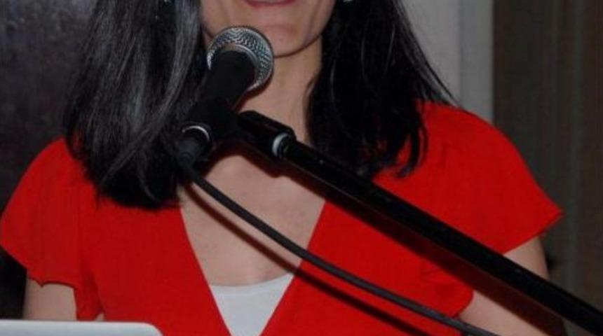 T&uuml;rk Bilim Kadını Dağdeviren'in, Yıllar &Ouml;nce Okuduğu Şiirle Hayatını Değişti