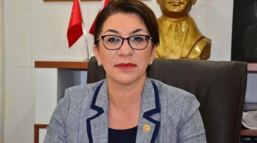 Chp'li Bi&ccedil;er'den Kışladaki Zehirlenmeyle Ilgili '&ccedil;iğ Hindi Eti' Iddiası