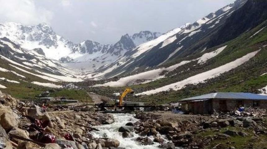 Rize'de Yeşil Yol &Ccedil;alışması Jandarma Eşliğinde Yeniden Başladı