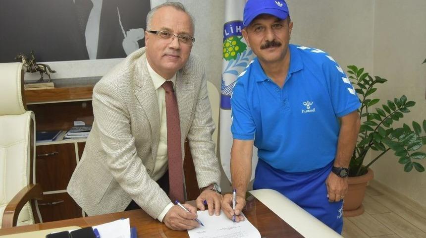 Salihli Belediyespor&rsquo;da Fikret Gezer D&ouml;nemi