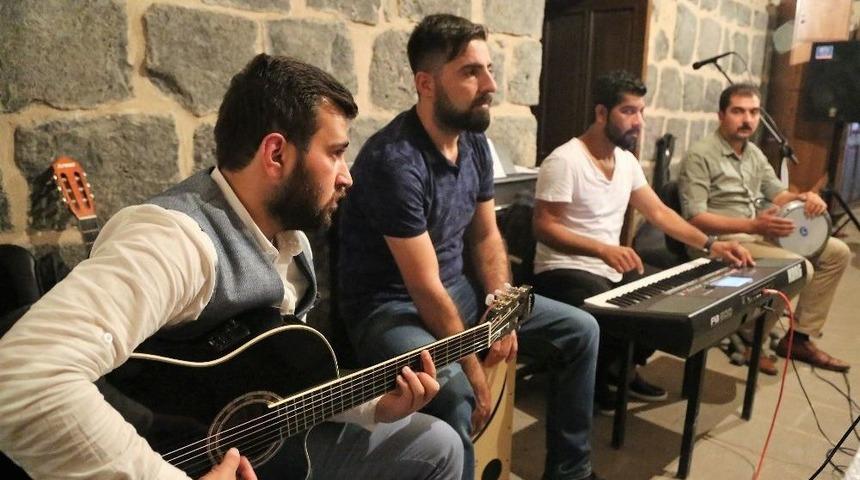 Cizre Belediyesi Musiki Derneği &Ccedil;alışmalarına Başladı