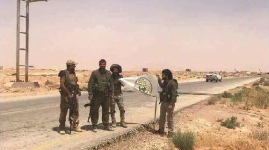 Haşdi-Şabi G&uuml;&ccedil;leri Suriye Sınırına Ulaştı, K&uuml;rt Y&ouml;netimi Rahatsız Oldu