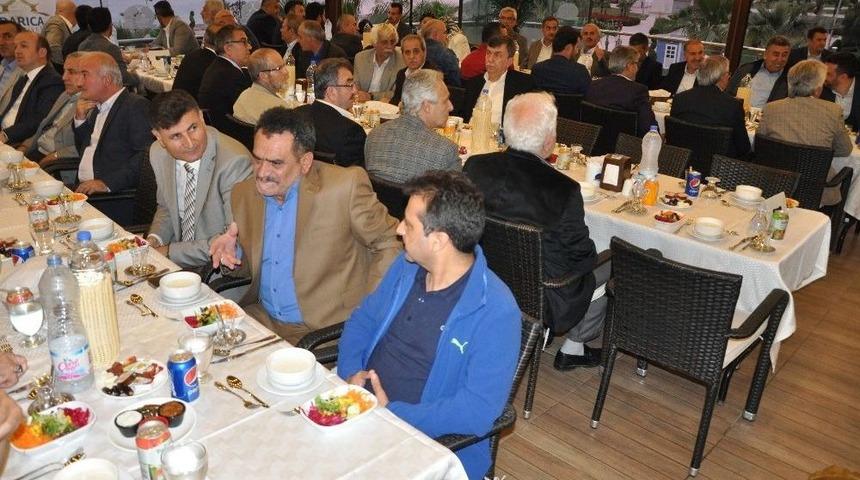 Başkan Karabacak, Darıca Protokol&uuml; İle İftarda Buluştu