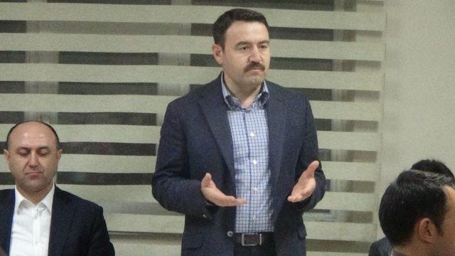 Vali Işın, Özel Harekât Polisleriyle Sahur Yaptı