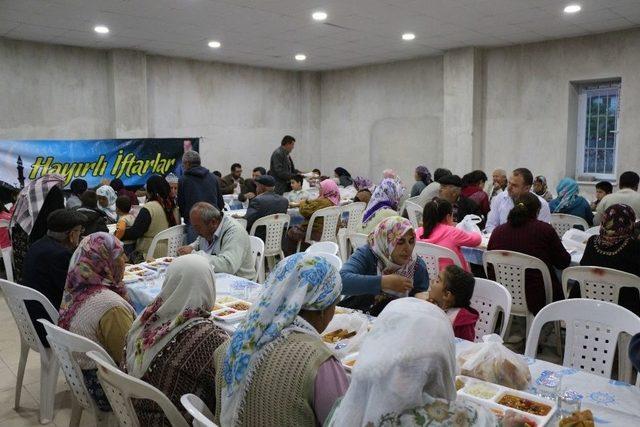 Germencik Belediyesinden Her Gün Farklı Mahallede İftar Yemeği