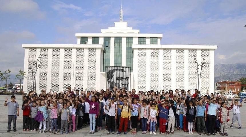 Atık Pil Toplayan &Ouml;ğrenciler, Akvaryum Gezisi Kazandı