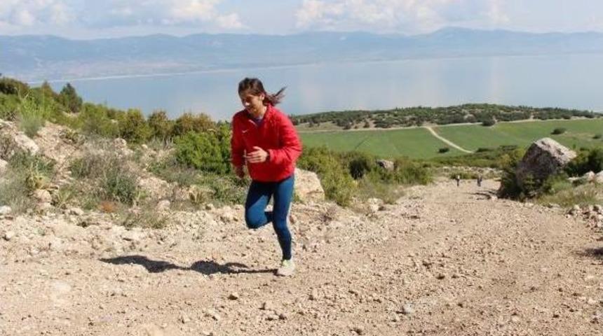 Balkan Şampiyonası'nda Yeni Altın Madalya Için Hazırlanıyor