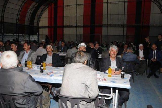 Hdp'den Hakkari'de 400 Kişiye Iftar