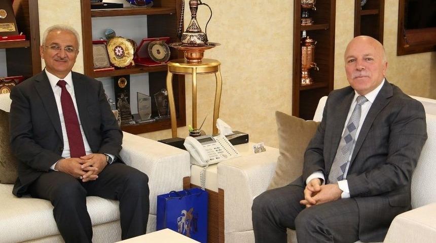 Erzincan Belediye Başkanı Başsoy&rsquo;dan Başkan Sekmen&rsquo;e Ziyaret