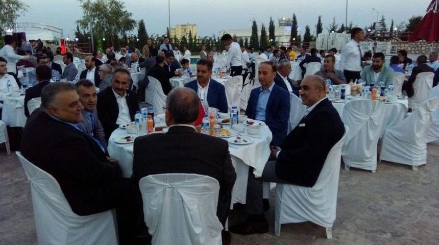 T&uuml;msiad &Uuml;yeleri İftarda Buluştu